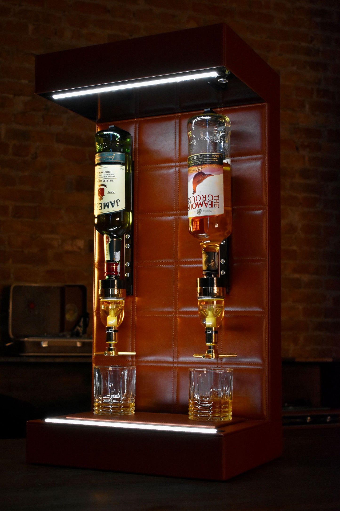 Bar cabinet